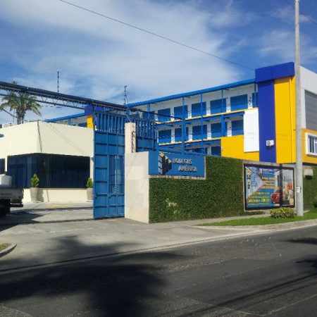 B. Salvador -